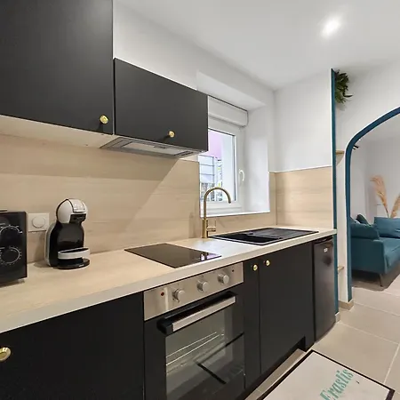 Apartment Erastis Avec Prive