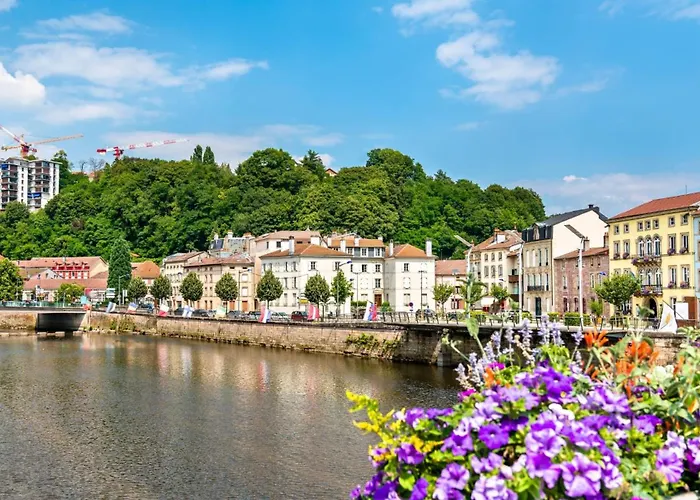 Erastis Avec Privé * Épinal